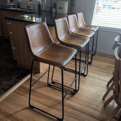 Walker Edison Bar height Stools (4 Stools)