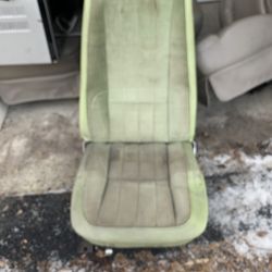 Chevrolet Corvette Seats
