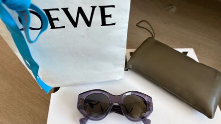 AUTHENTIC LOEWE SUNGLASSES