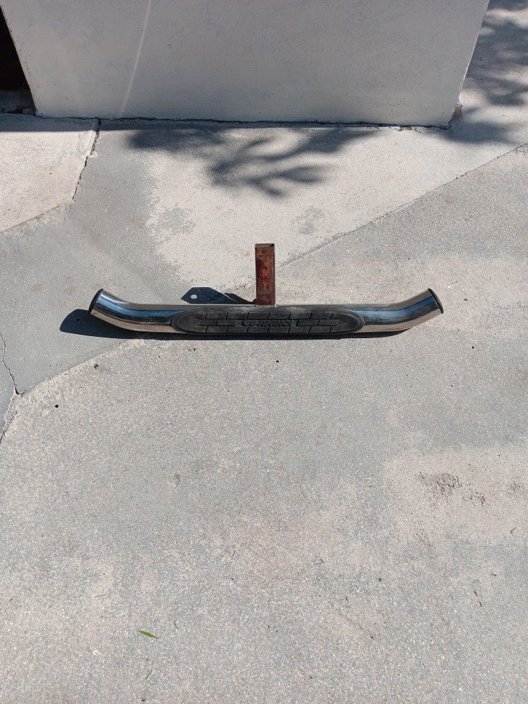 Go rhino. Step hitch