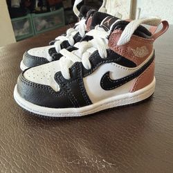 Baby/Toddler girl Nike Air Jordan’💓