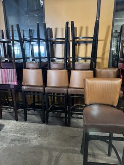 Set Of 8 Bar Stools 