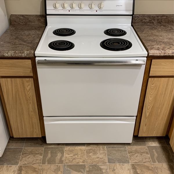 Magic Chef Electric 4 Burner Cooktop / Stove for Sale in Kirkland, WA OfferUp