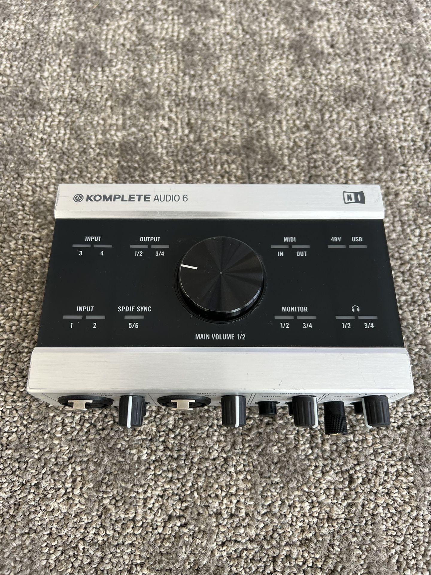 Komplete Audio 6 Native Instrument for Sale in Burbank, CA   OfferUp