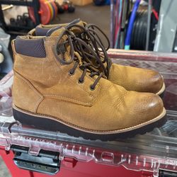UGG Size 10 Winter Boots Size 10