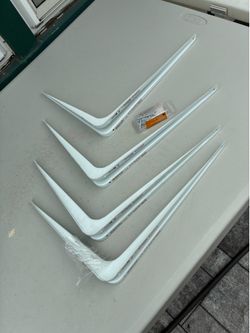 Brand new bracket four pieces $22 Brand new bracket four pieces $22