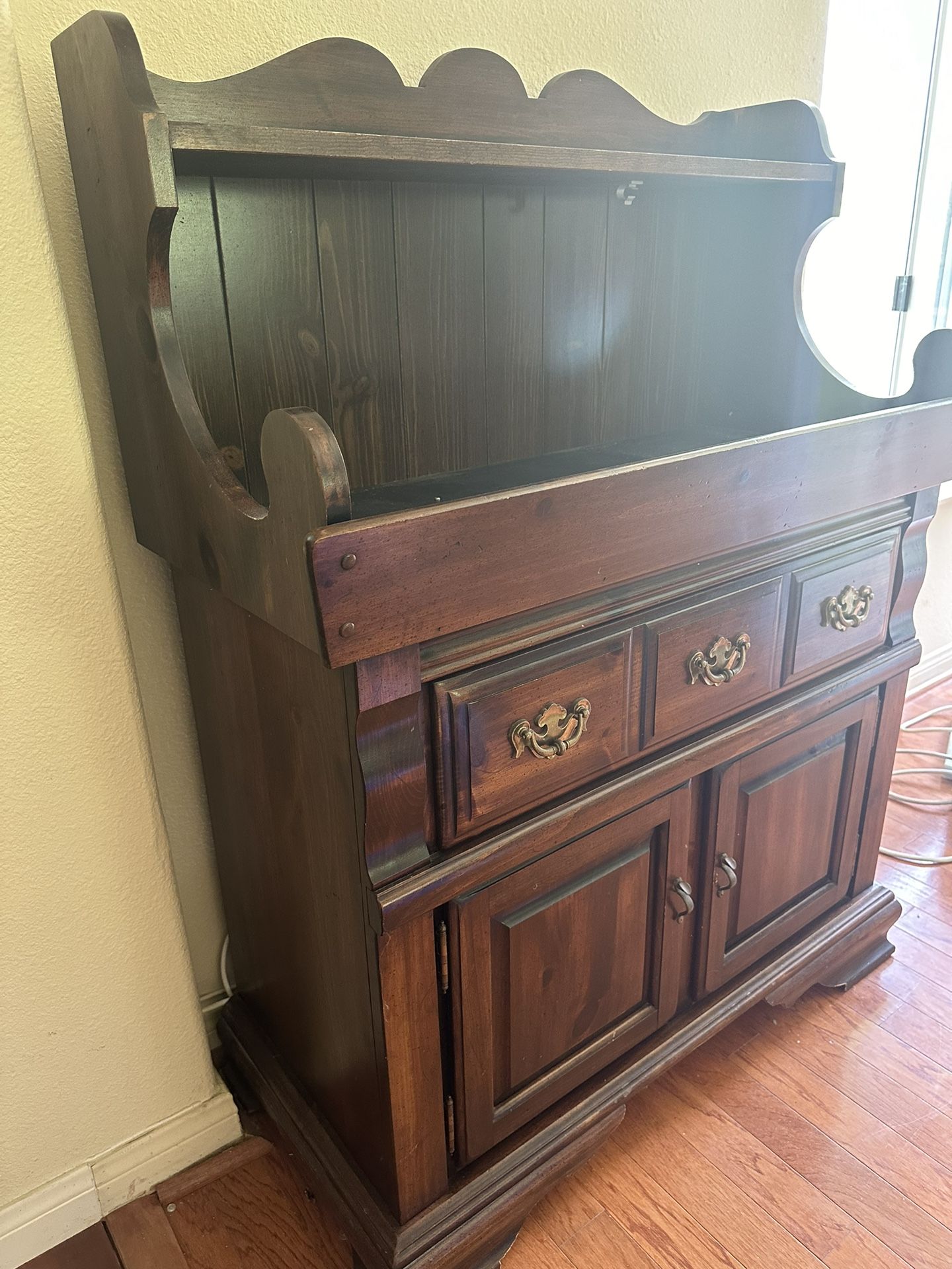 Wood Cabinet 
