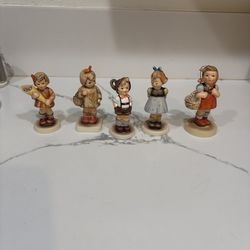 Set of 5 Hummel figurines