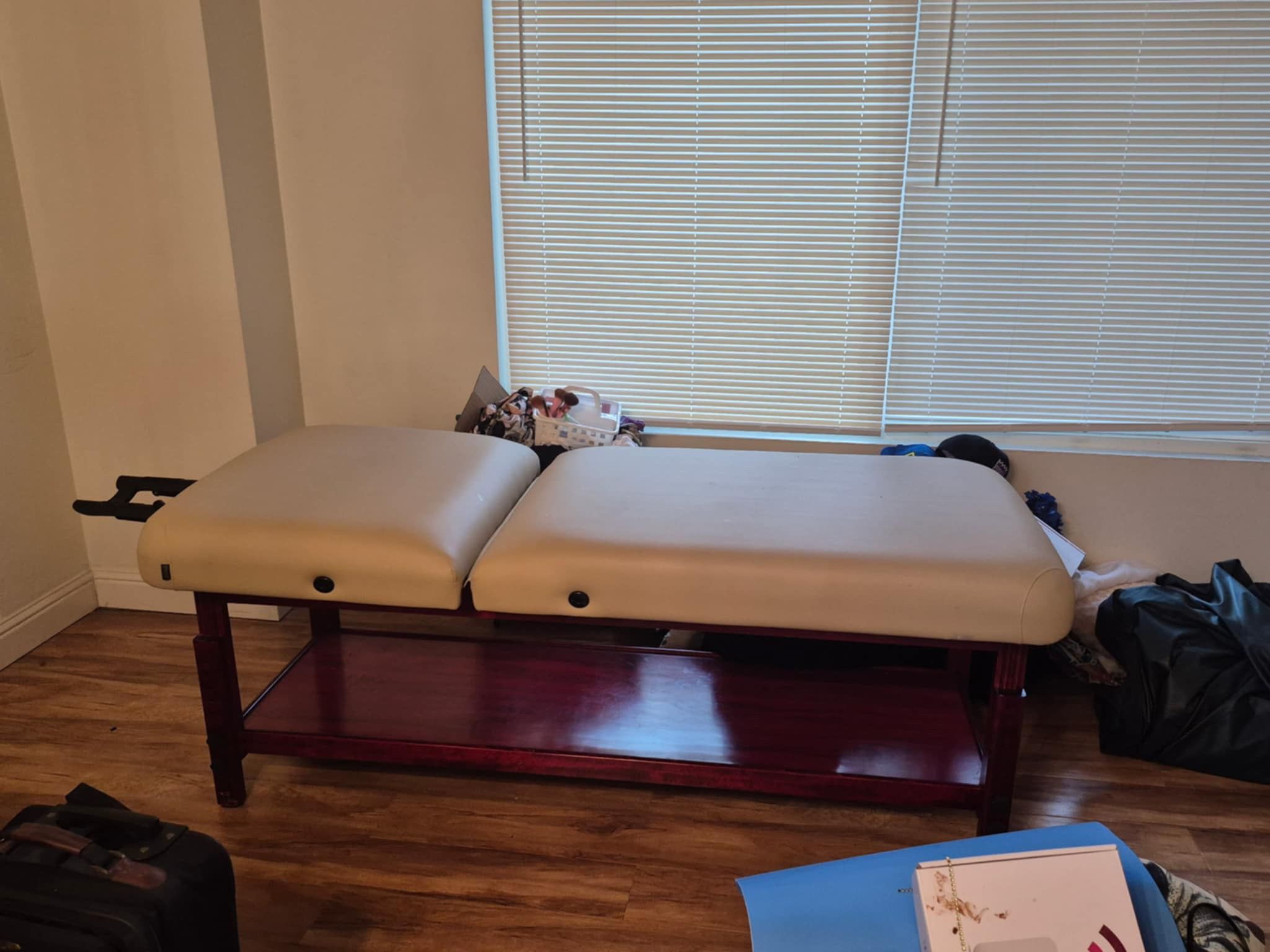 Master Stationary Massage Table