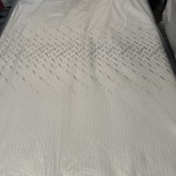 Queen Size Bed Mattress Nectar Classic Cooling Memory Foam Serta Sealy Beautyrest Black Hybrid World Class Saatva Avocado Purple Stearns & Foster Lull