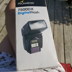 ProMaster 7500DX Digital Flash For Cannon Camera