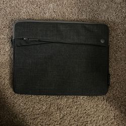 Laptop Carrying Case. 