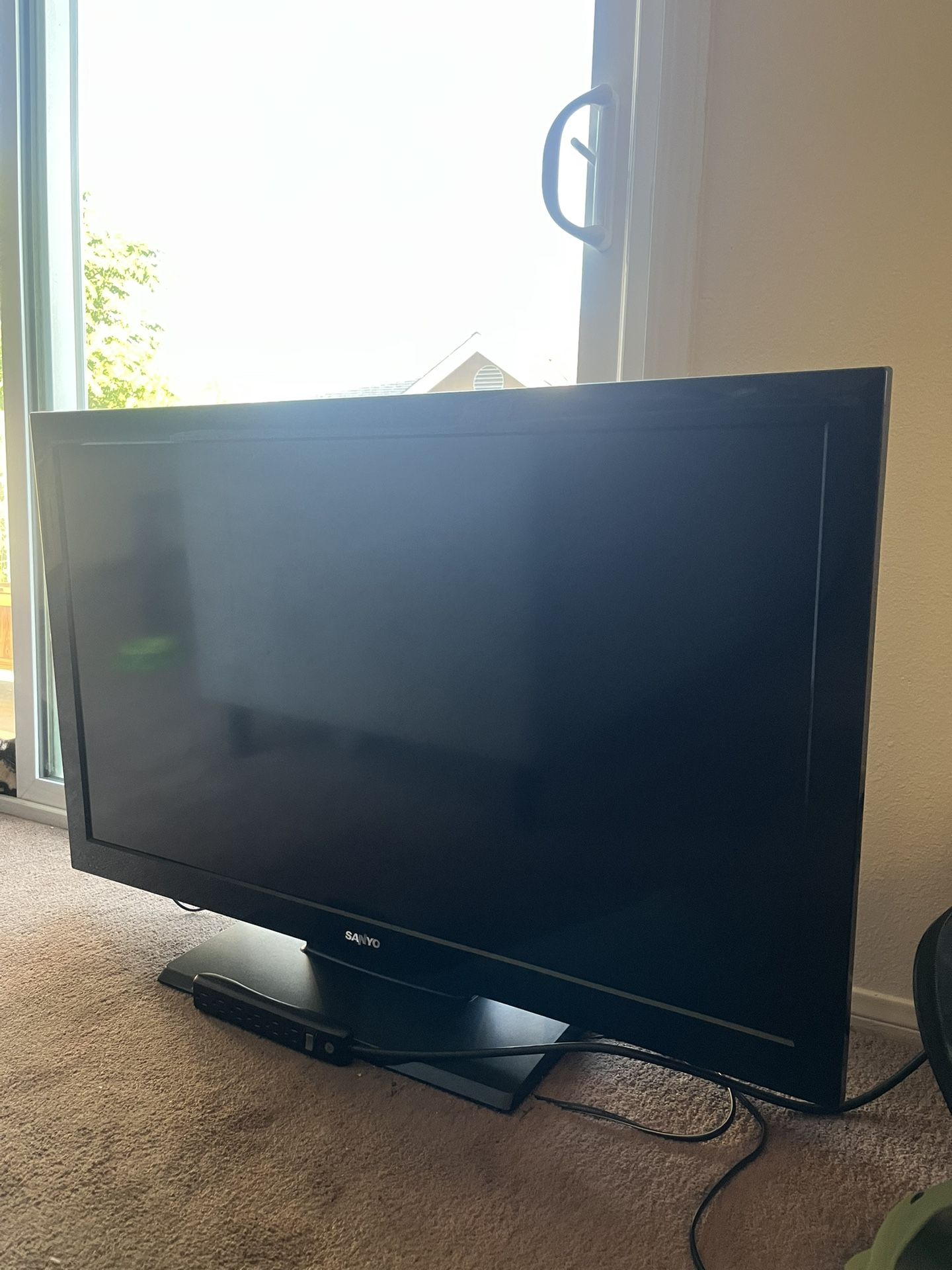 48 Inch Sanyo TV