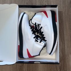 Retro Jordan 2 “Chicago”  Size 9