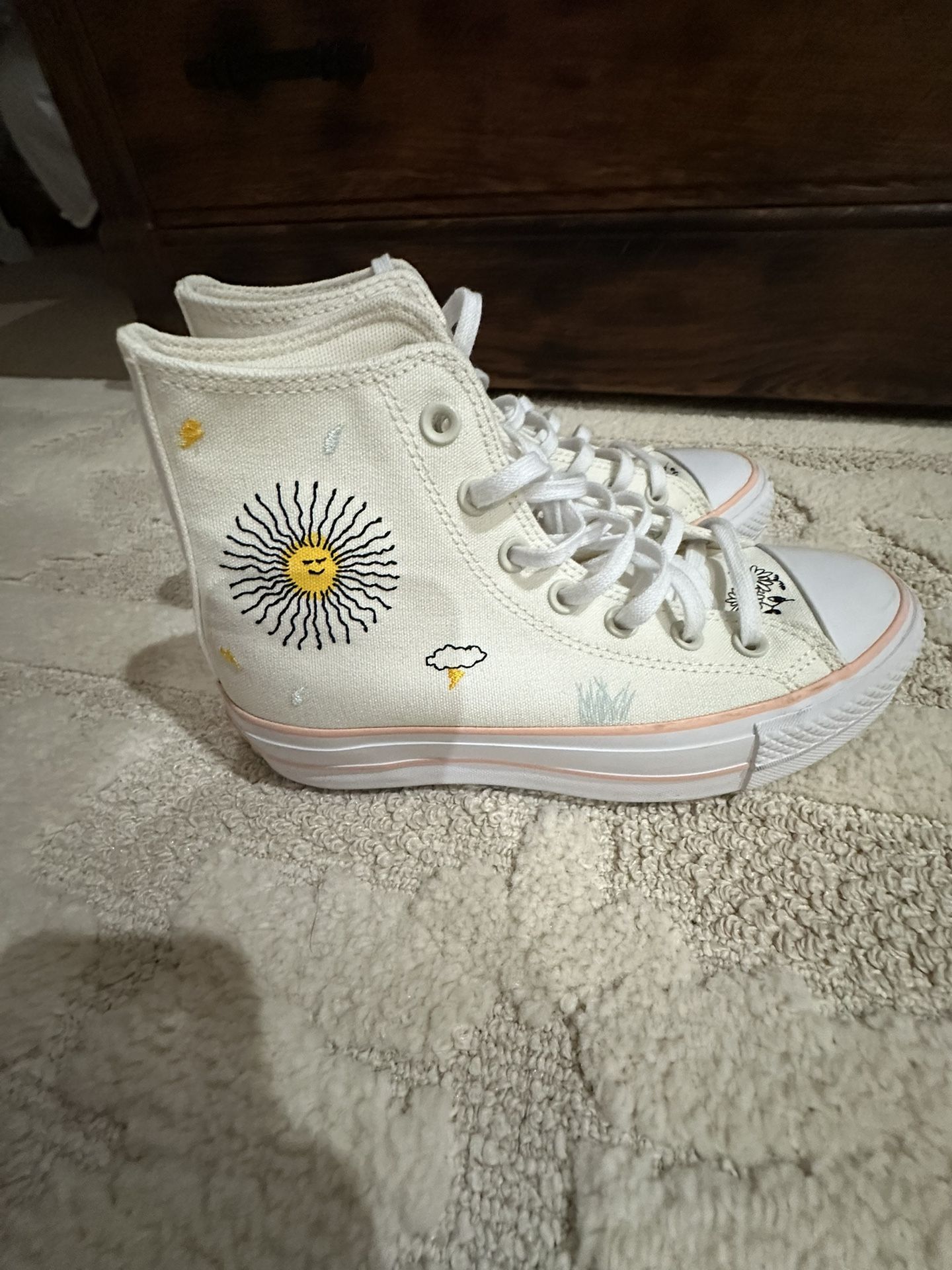 CONVERSE SHOES