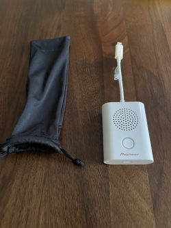 Pioneer RAYZ Rally Conference Speaker XW-LTS5 w/Apple Lightning Connector White