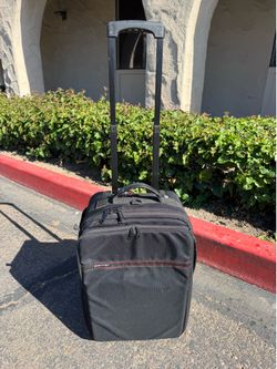 Tamrac Rolling Camera Case, Carry-on Luggage, Made in U.S.A.