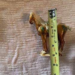 Ceramic Horse Figures And One Spring Time Poly Mother And Baby Rabbit And Iguana