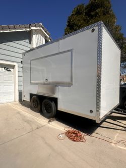 Trailer