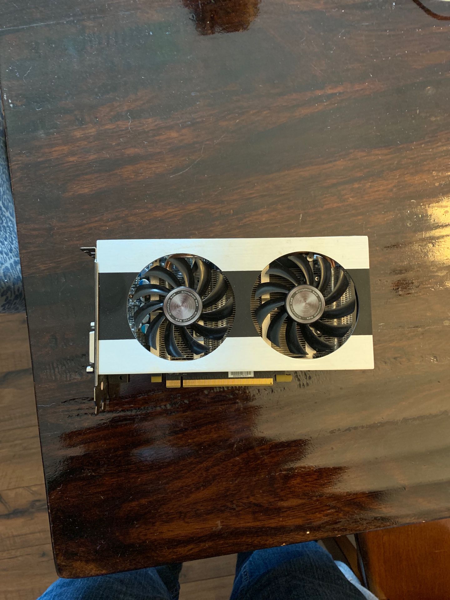 AMD XFX R7 260X