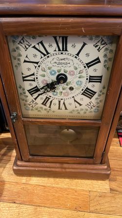 New England Clock Co Eight Day Spring Wound Bing Bong Chime. Working condition