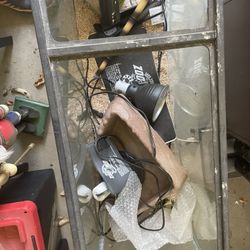 Reptile Stuff / Aquarium With Shelf/ Table 