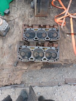 1996 Chevy 4.3 Heads