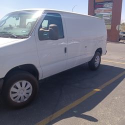 2012 Ford Econoline Van