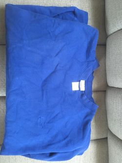 3 x men’s Redbox blue sweatshirt $20