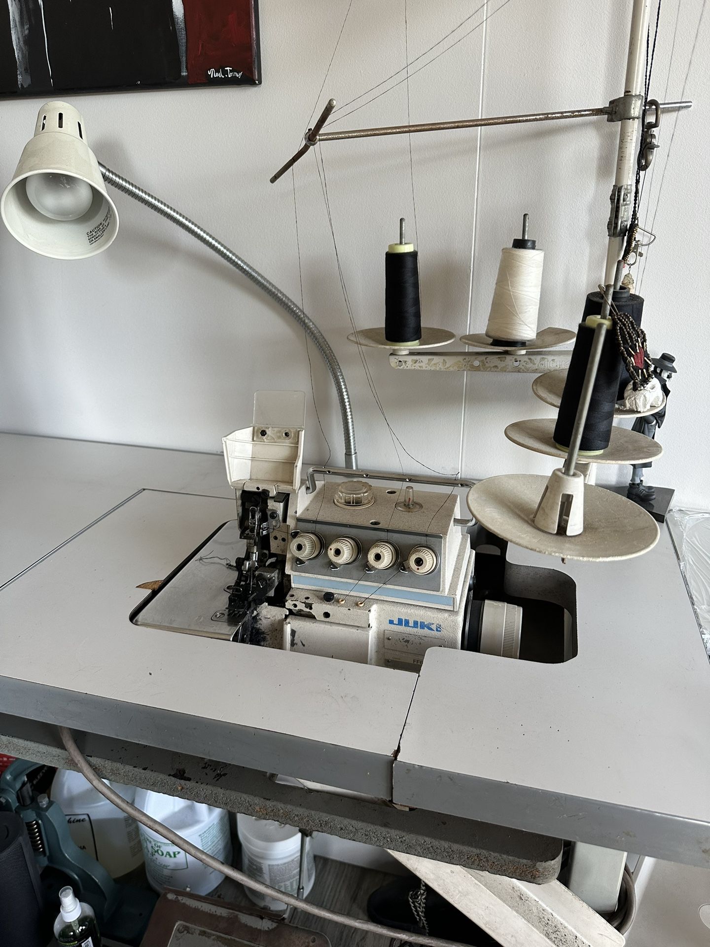 Juki MO-2516 Class FF6-50H Sewing Machine