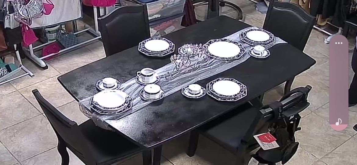 Dinning Room Table Set