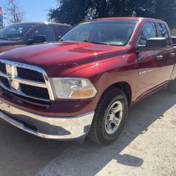 2012 Ram 1500!! In House Finance