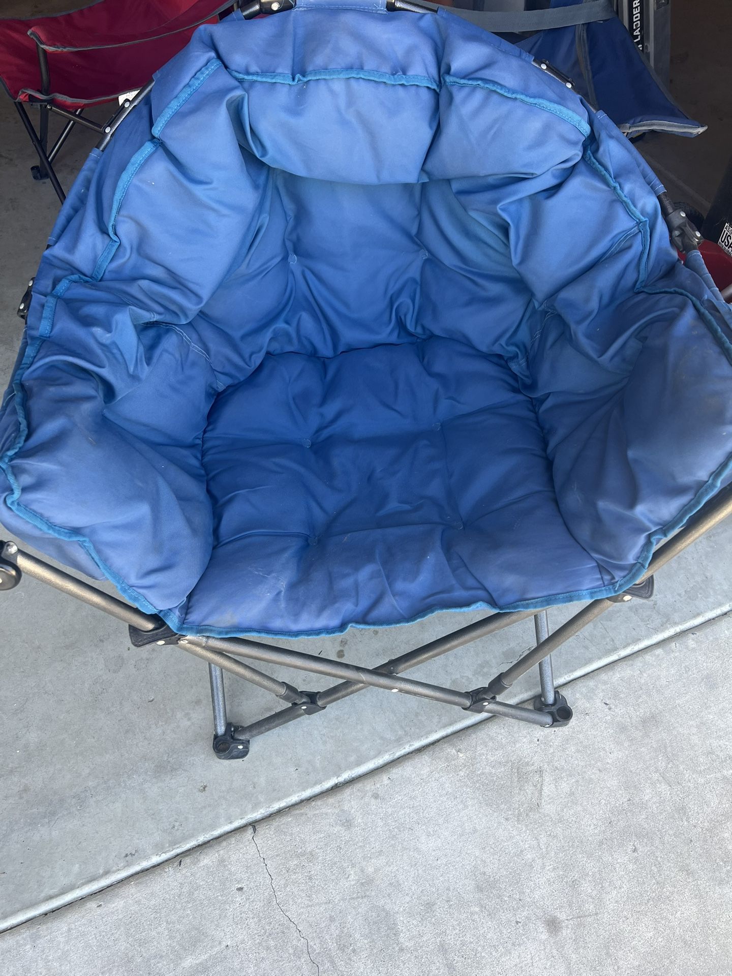 Folding Club Chair