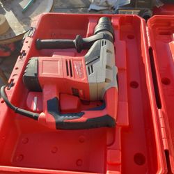 Milwaukee
1-9/16 in. SDS-Max Rotary Hammer PREE USED