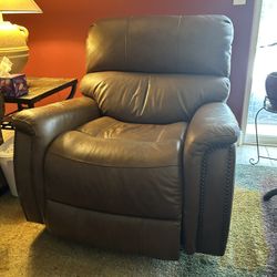BarcaLounger Leather Powered Recliner 