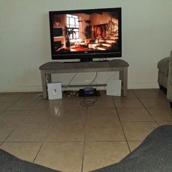 Ps4 Two Controllers All Cords And Controller Charger