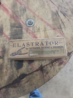 Vintage Elastrator