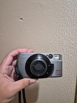 Canon Sure Shot 105 Zoom Date Film Camera