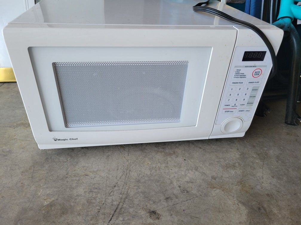 Microwave Oven