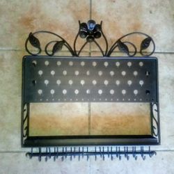 Rubbed Bronze Wall Hanging Jewelry Rack 