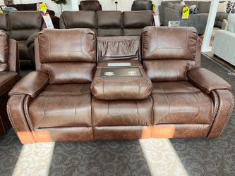 2pc Reclining Sofa and Loveseat set