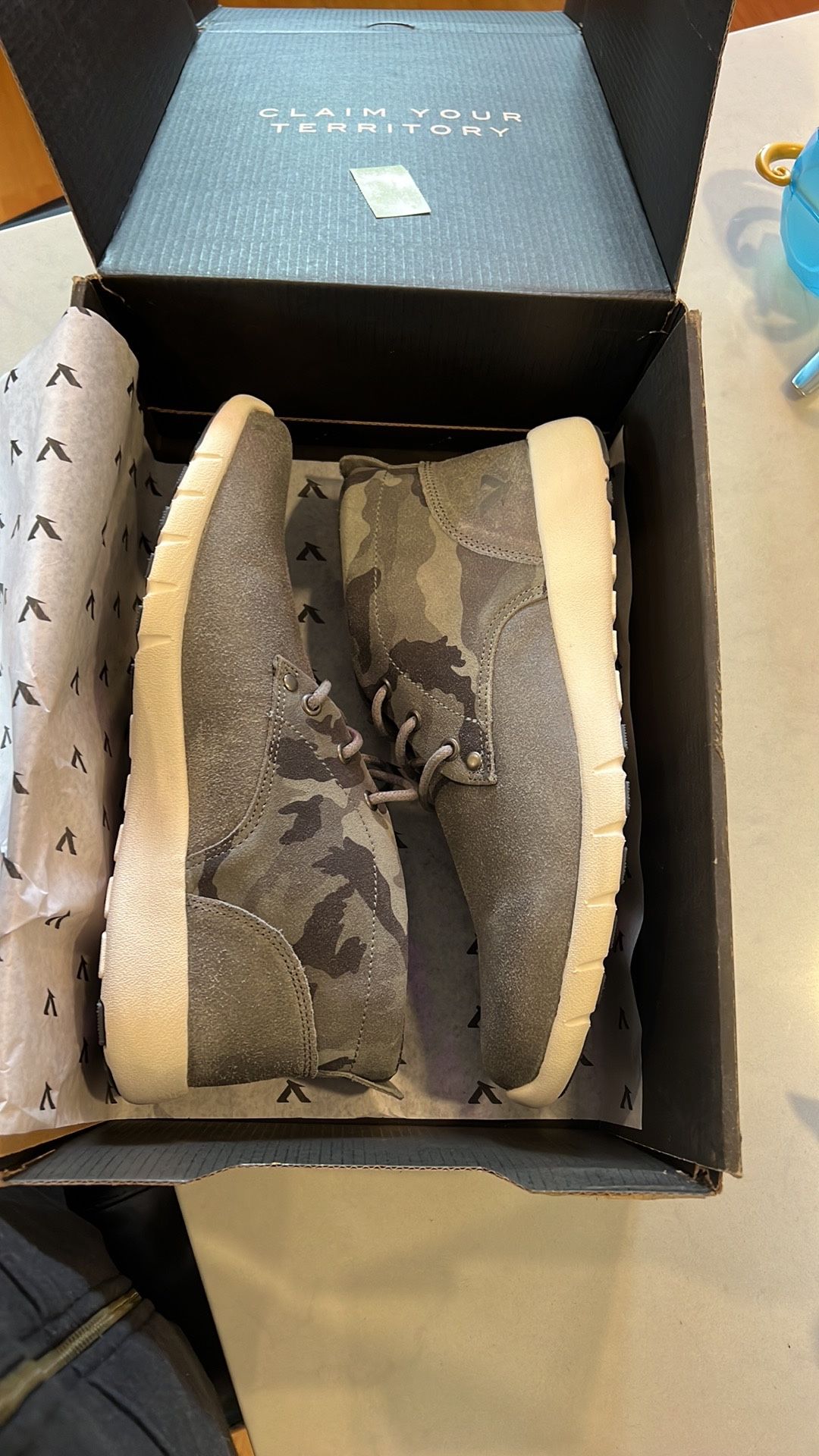 NIB Territory Trigger Boots , Size 10.5, Grey.