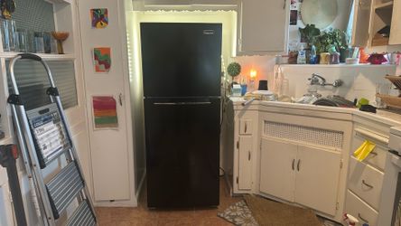 Magic Chef Fridge
