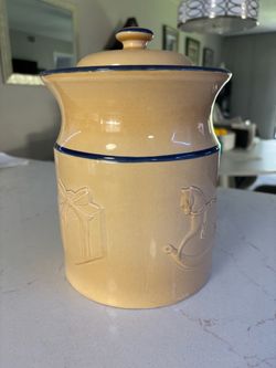Vintage Williams Sonoma Yellow Ware Christmas Cookie Jar - Stoneware Holiday Canister