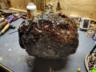 17 lb ball of pitch