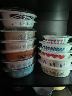PYREX collection Hundreds Of Rare HTF Pieces