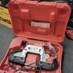 MILWAUKEE DEEP CUT BAND SAW 