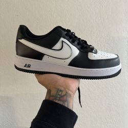 Nike Air Force 1 PANDA 