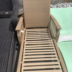 Chaise Lounge Chair