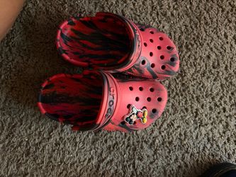 Boys crocs with jibbitz